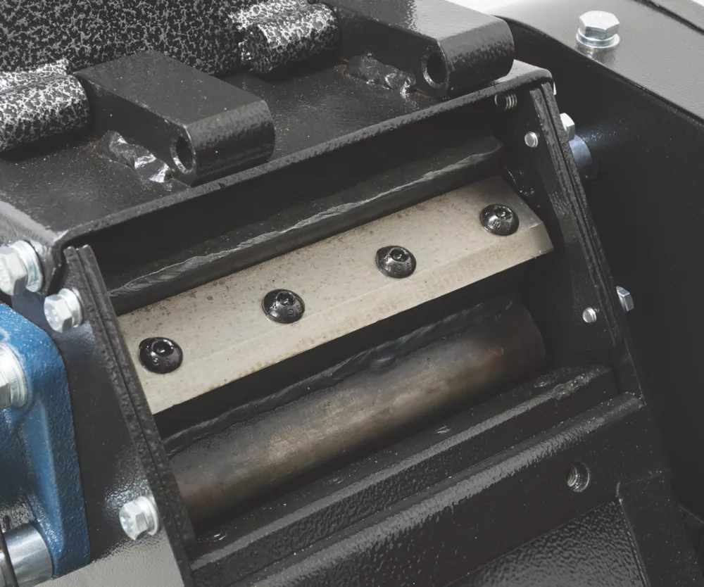 The Handy THPDS65 208cc Petrol Drum Chipper Shredder - Image 4