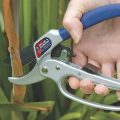 Alternative view of Spear And Jackson Spear & Jackson Anvil Ratchet Secateurs 8 1/4" (210mm)