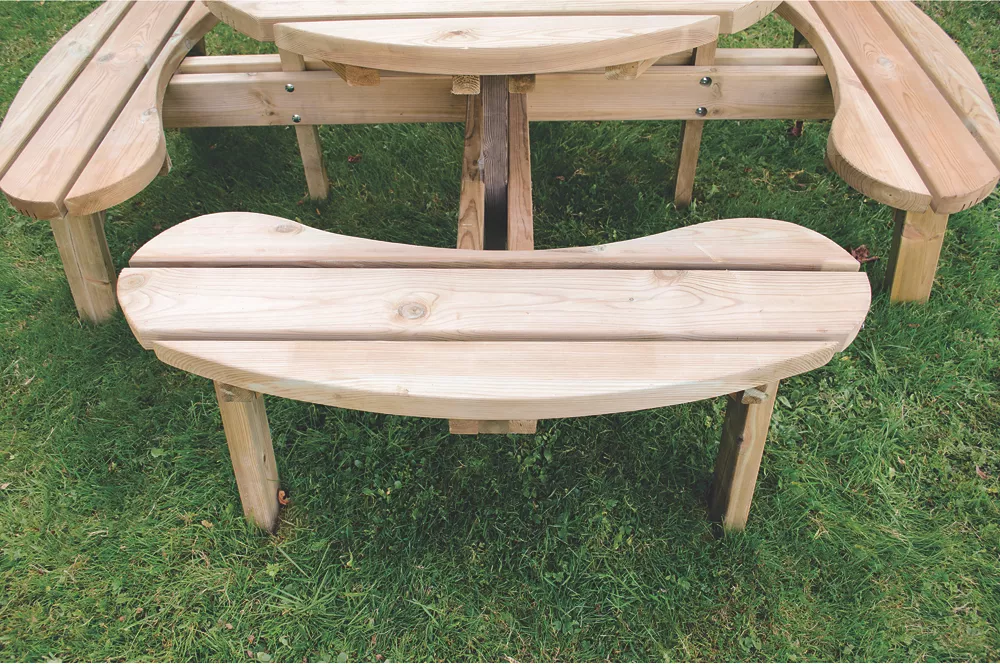 Forest Circular Garden Picnic Table 2070 X 2070 X 720mm - Image 4