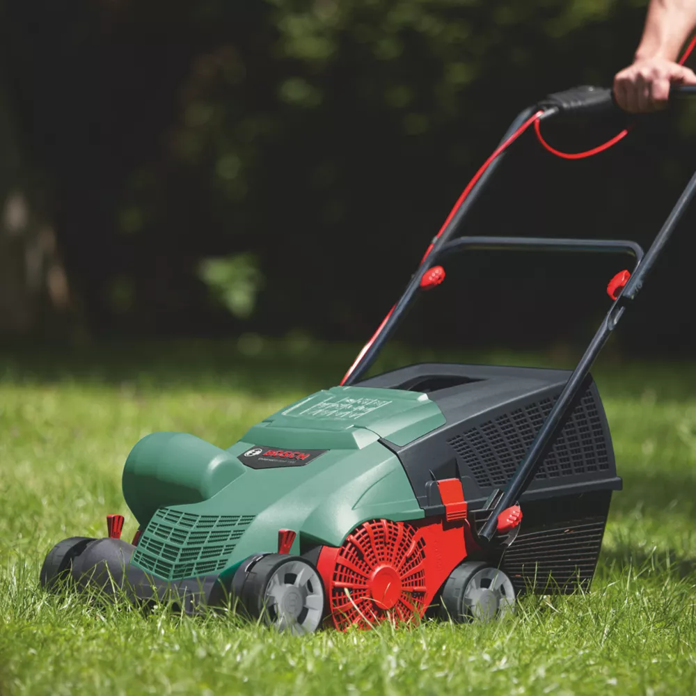 Bosch Verticut 1100 32cm 1100W Verticutter 240V 3 Bosch Verticut 1100 32cm 1100W Verticutter 240V - Image 3