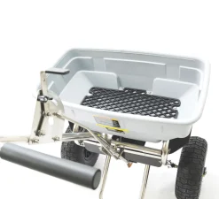The Handy Salt Spreader 57kg -The Handy shop 839KT A3