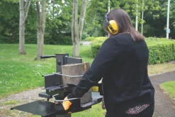 The Handy THLSV7 Corded 55cm Vertical Log Splitter 3kW 15 The Handy THLSV7 Corded 55cm Vertical Log Splitter 3kW -The Handy shop 887KT A7