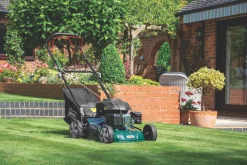 Webb WER460SP 46cm 141cc Self-Propelled Rotary Lawn Mower 15 Webb WER460SP 46cm 141cc Self-Propelled Rotary Lawn Mower -The Handy shop 897KT A7